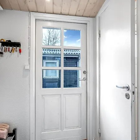 Mira - 500m From The Sea By Interhome