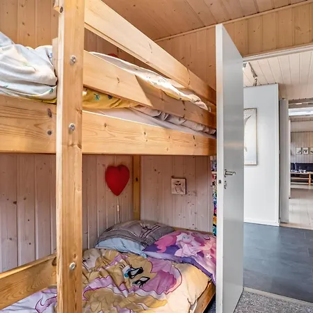 Mira - 500m From The Sea By Interhome Gedser