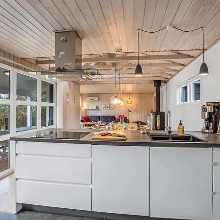Holiday home Mira - 500m From The Sea By Interhome *