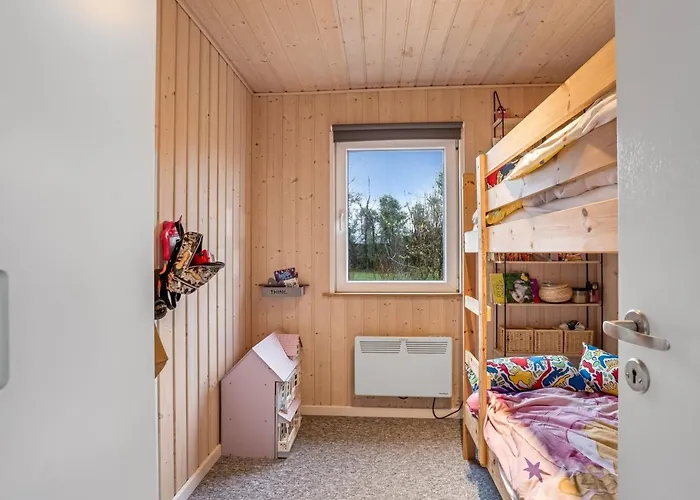 Mira - 500m From The Sea By Interhome *