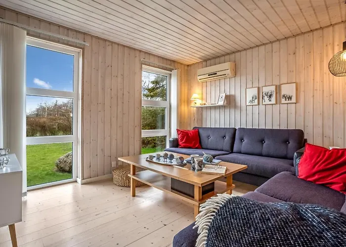 Mira - 500m From The Sea By Interhome Гедсер